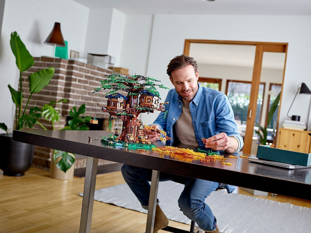 LEGO Tree House 21318