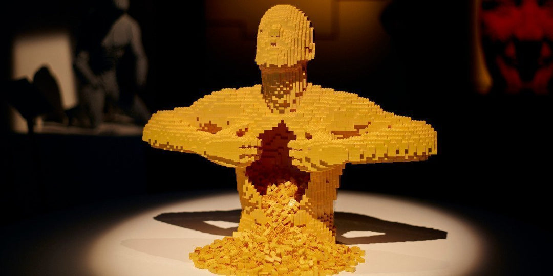 lego sculptures top 15