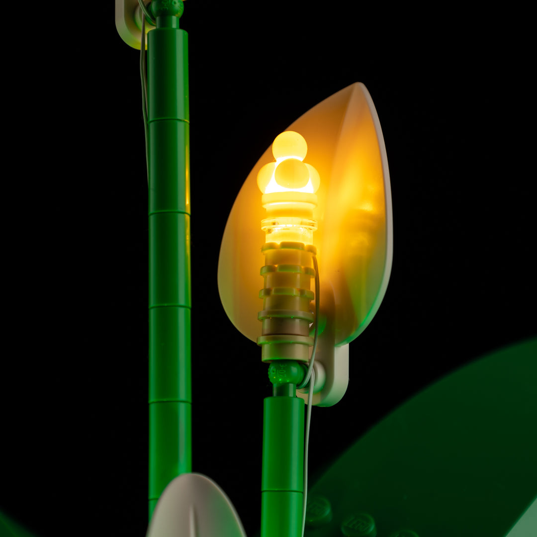 LEGO® Peace Lily 11504 Light Kit