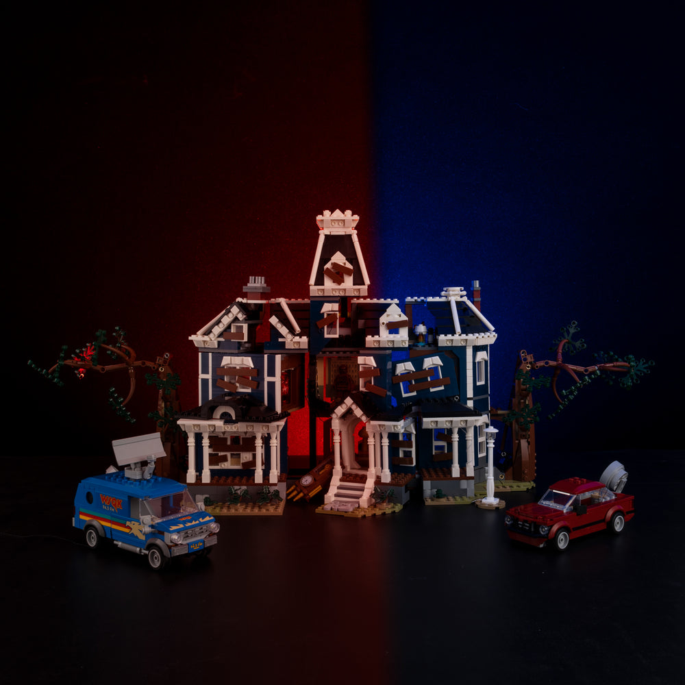 LEGO® Stranger Things: The Creel House 11370 Light Kit