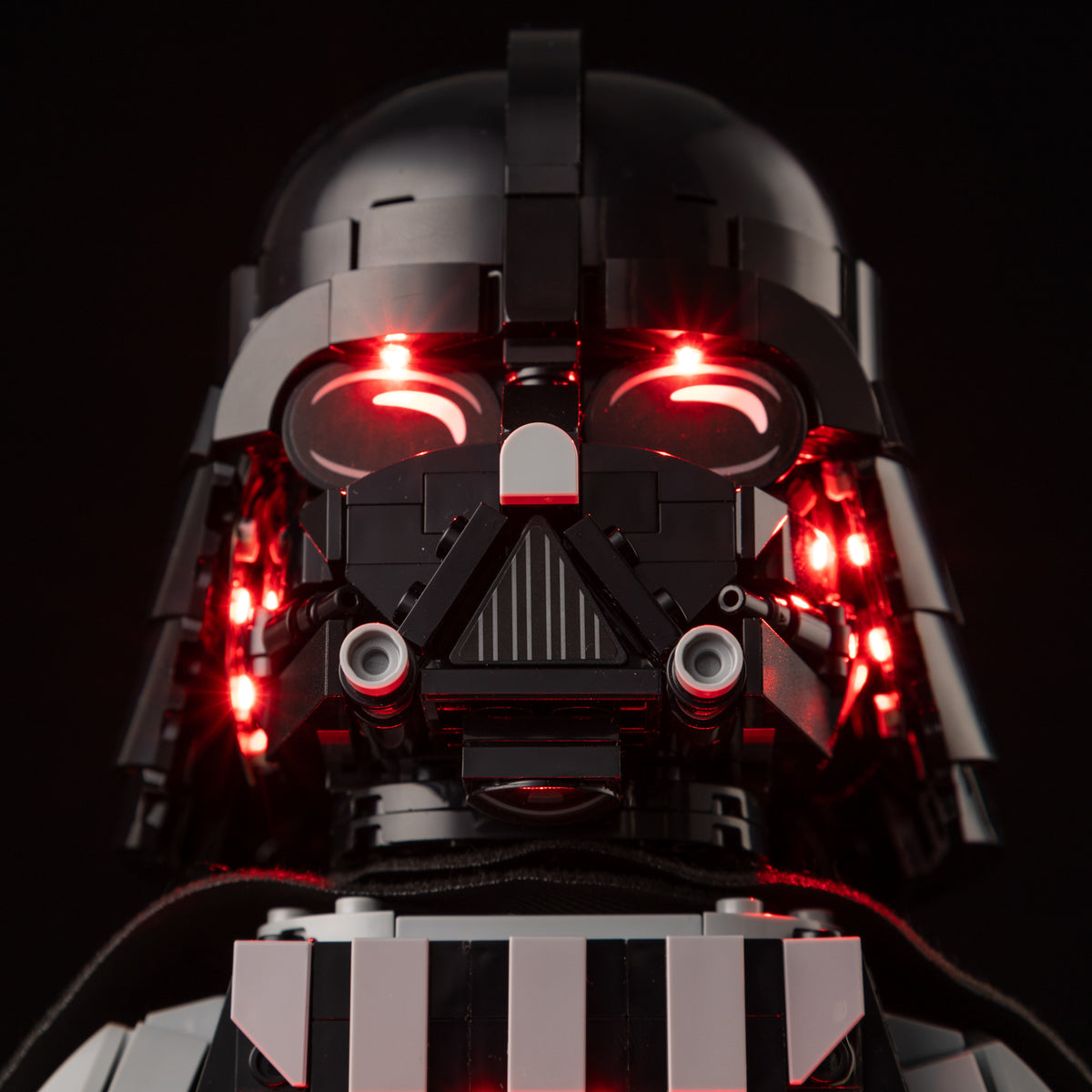 LEGO® Up-Scaled Darth Vader Minifigure 75461 Light Kit